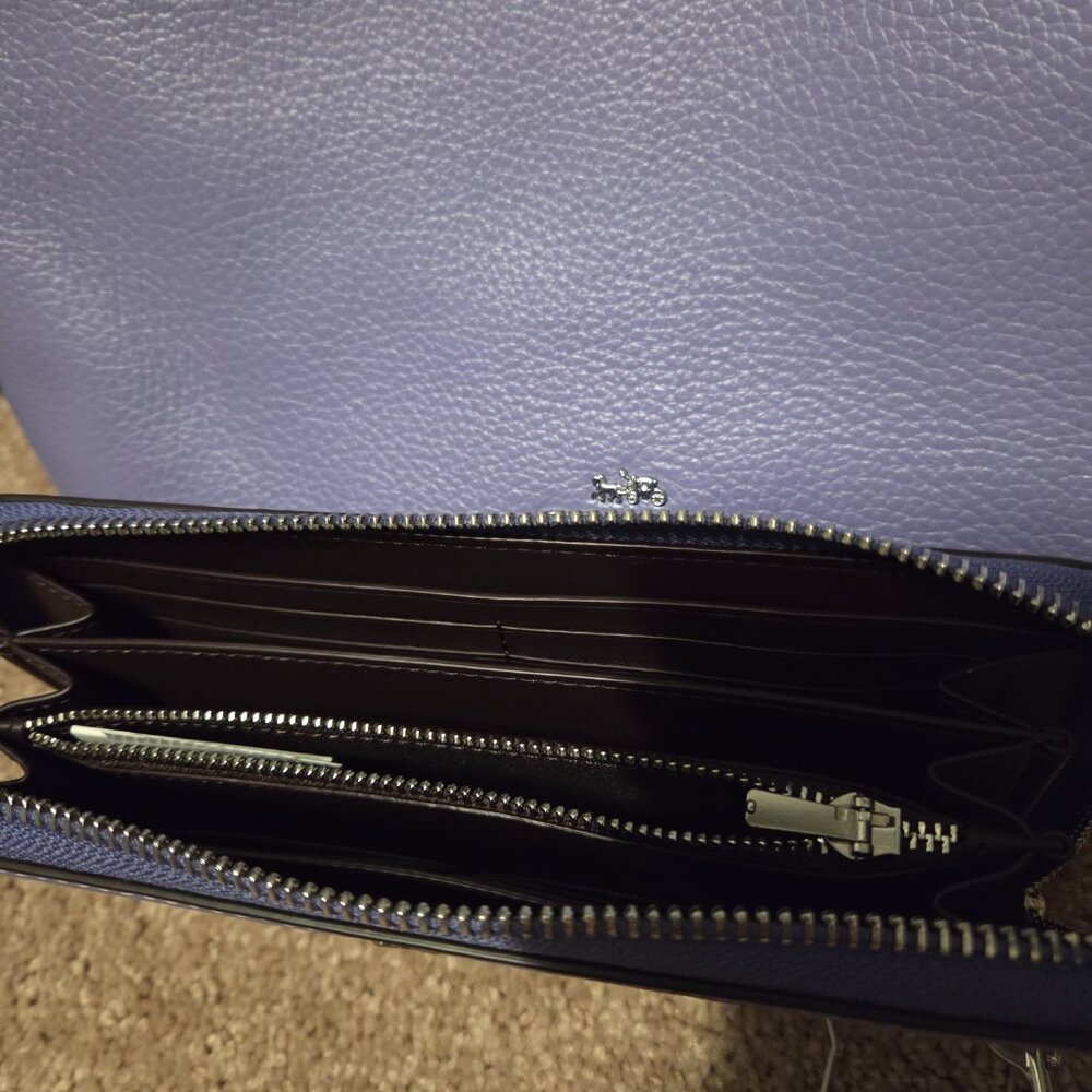 Coach crossbody tote/wallet - Picture 2 of 4